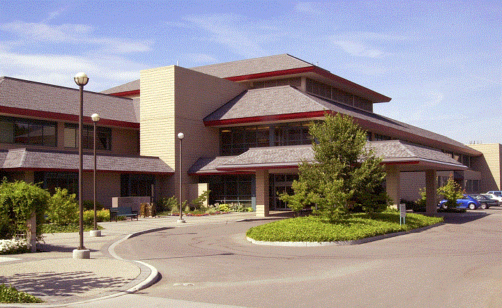 Exterior of BC Cancer Centre for the Southern Interior